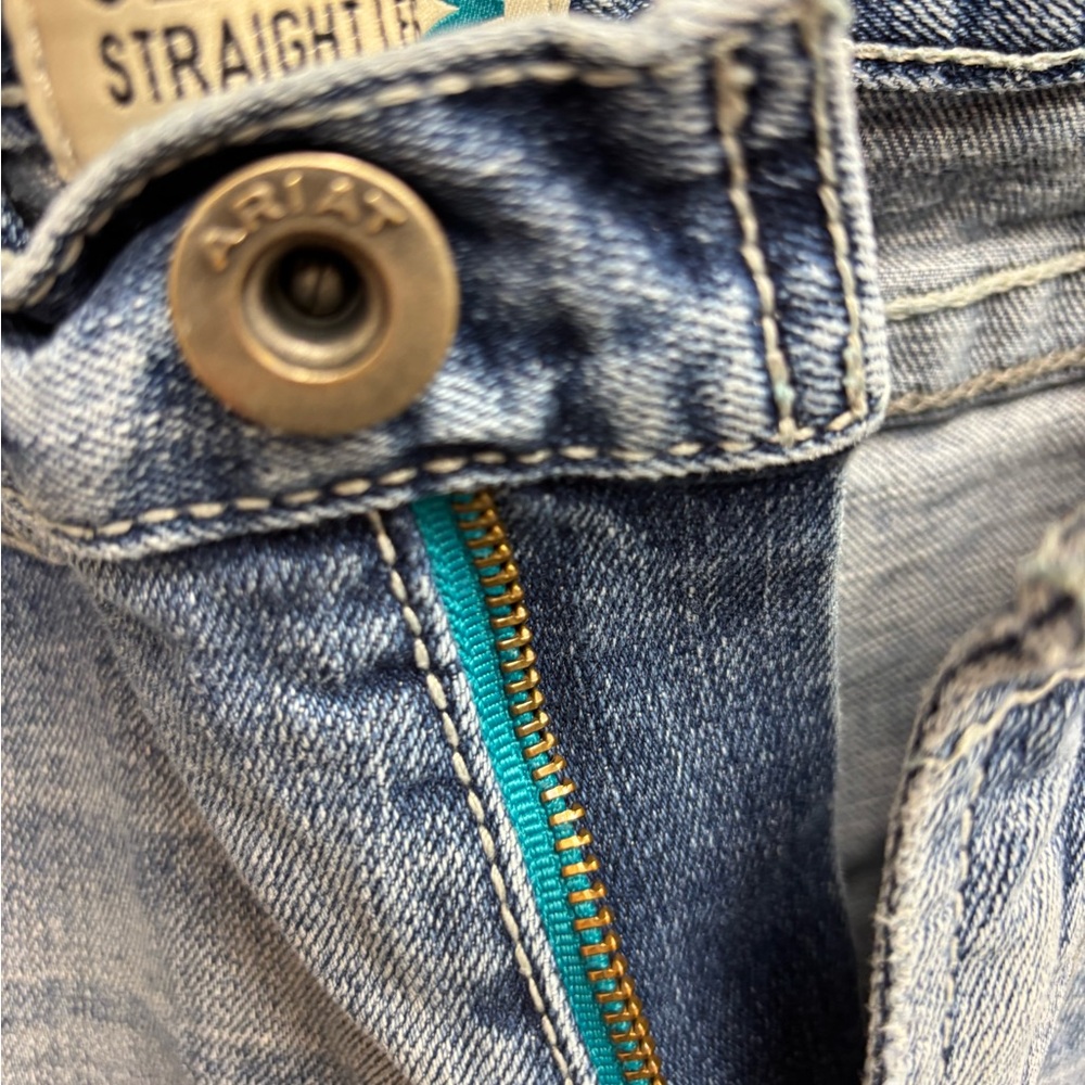 Ariat Light Blue Straight Leg Jeans - Picture 4 of 8